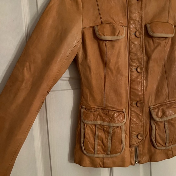 Sold. RARE GAP LEATHER Mod Jacket fully Lined. Gold Women’s Sz XS Buttery Soft. - Picture 3 of 16